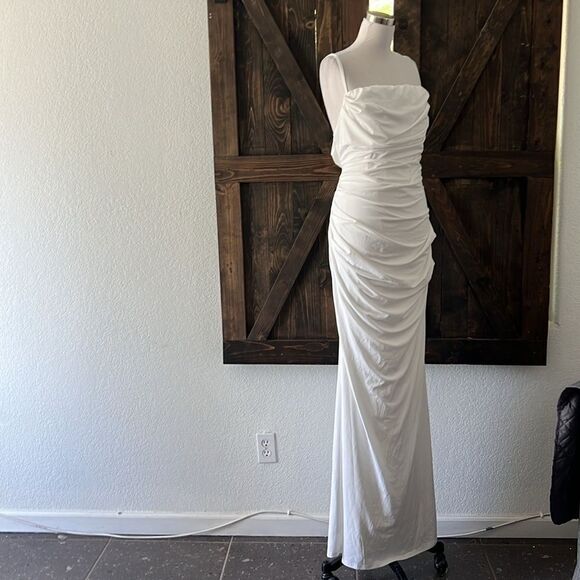 NWT Elegant Sexy Mermaid White Wedding Body Con Long Gown - Picture 8 of 16